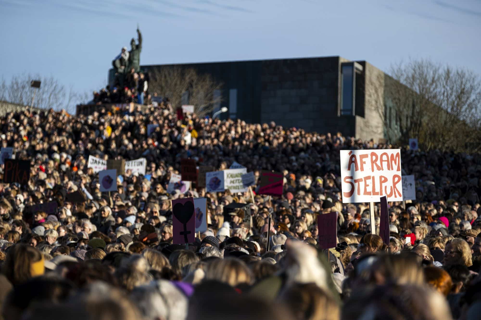 Kvennafrídagurinn - kvenna verkfall Arnarhóll Women