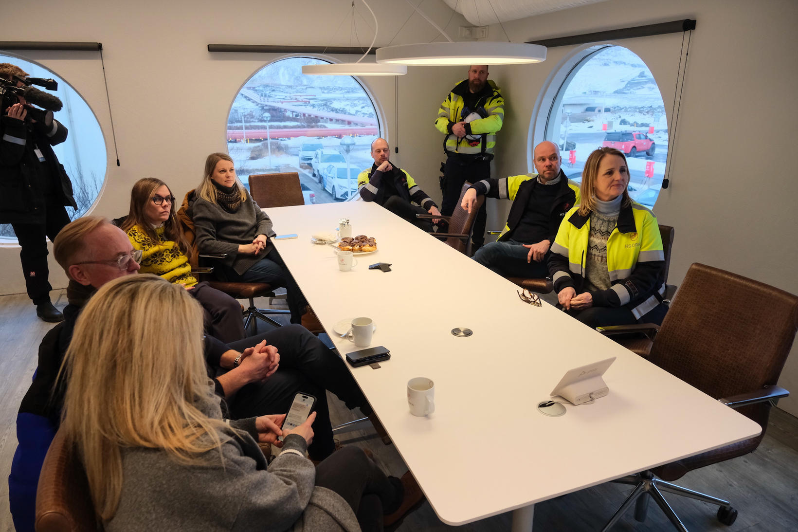 De la réunion d'hier.