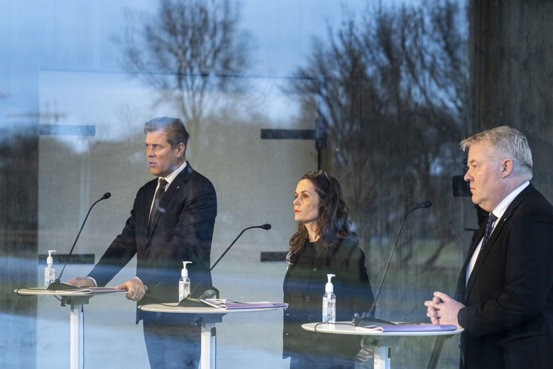 Bjarni Benediktsson, Katrín Jakobsdóttir, and Sigurður Ingi Jóhannsson