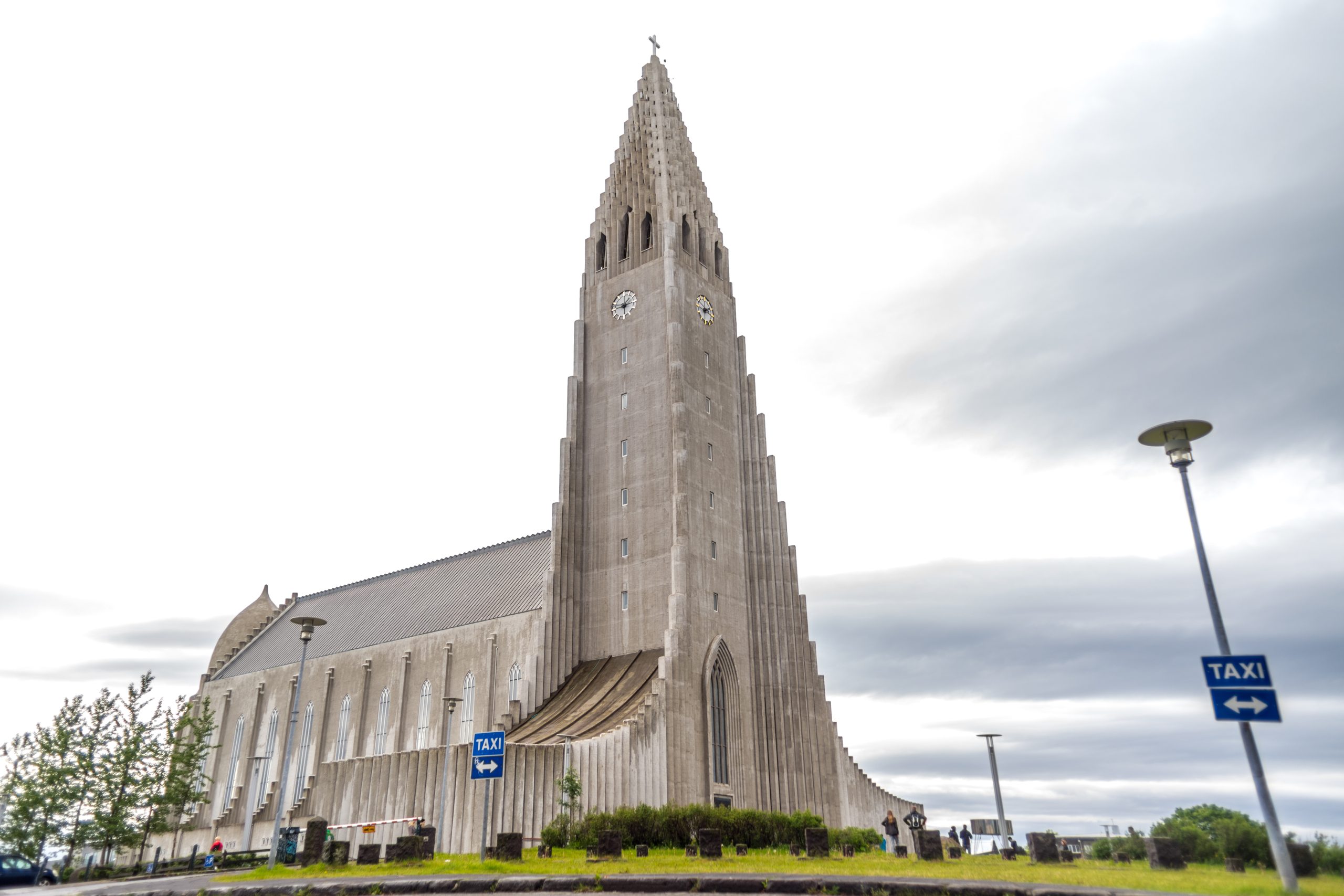 Les cérémonies civiles dépassent les mariages religieux pour la première fois en Islande