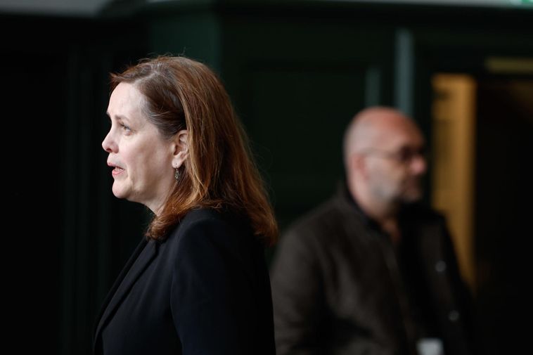 Former un comité exécutif pour les affaires de Grindavík