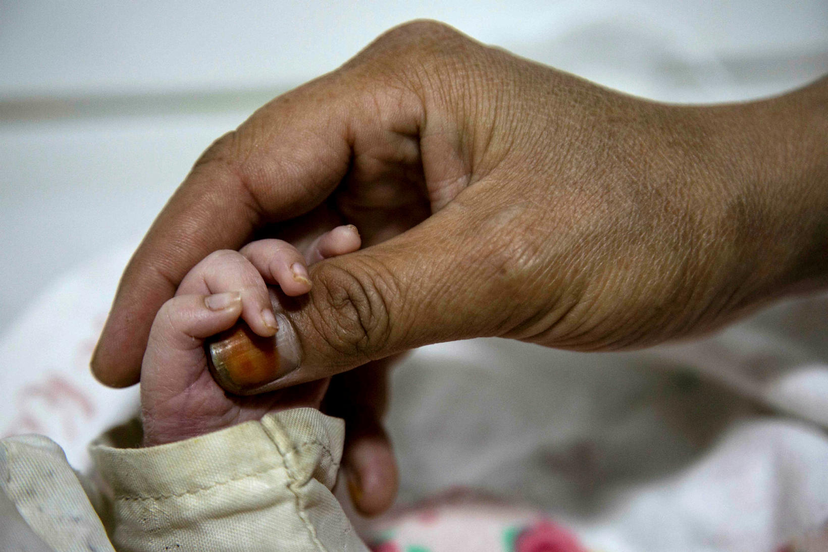 Il y a des conséquences juridiques à accoucher sans aucun soin…