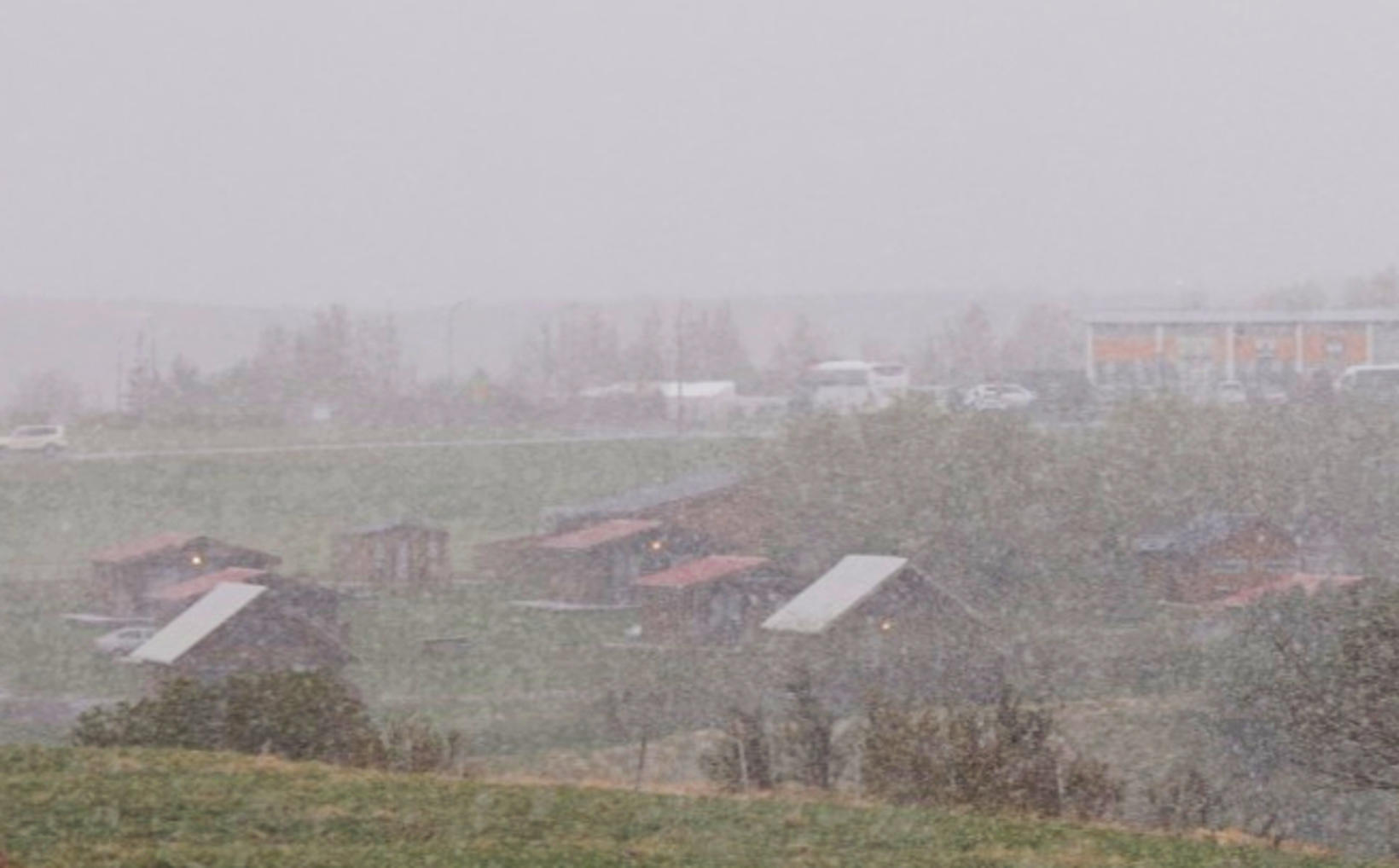Il neigeait à Blönduós comme on peut le voir sur …