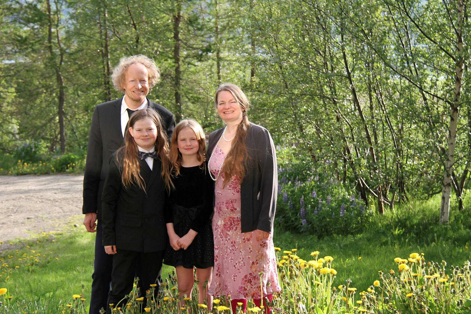 Þóra Sólveig Bergsteinsdóttir avec son mari, Erwin van der Werve, …