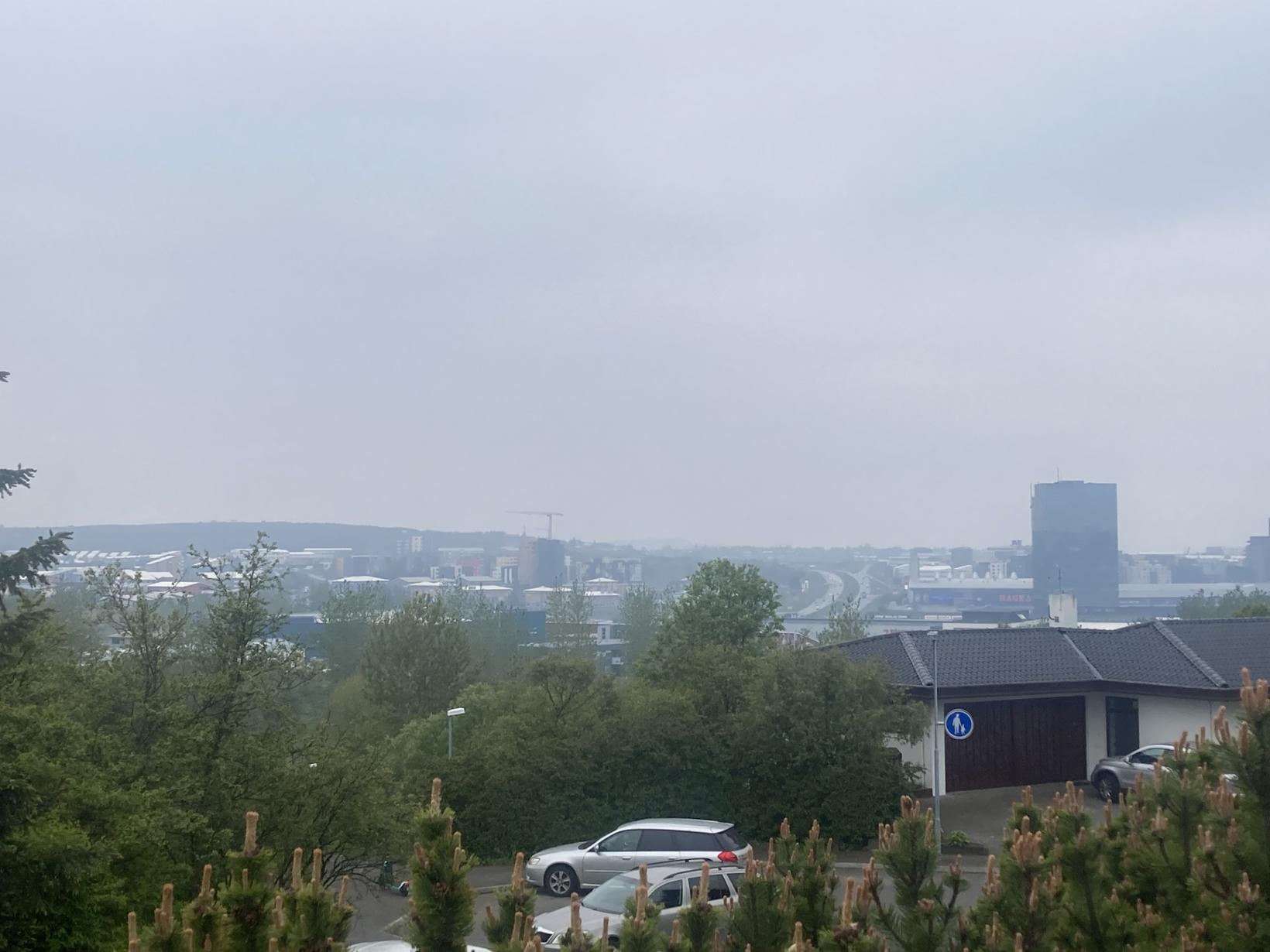 Le vog est bien visible dans la région de la capitale.