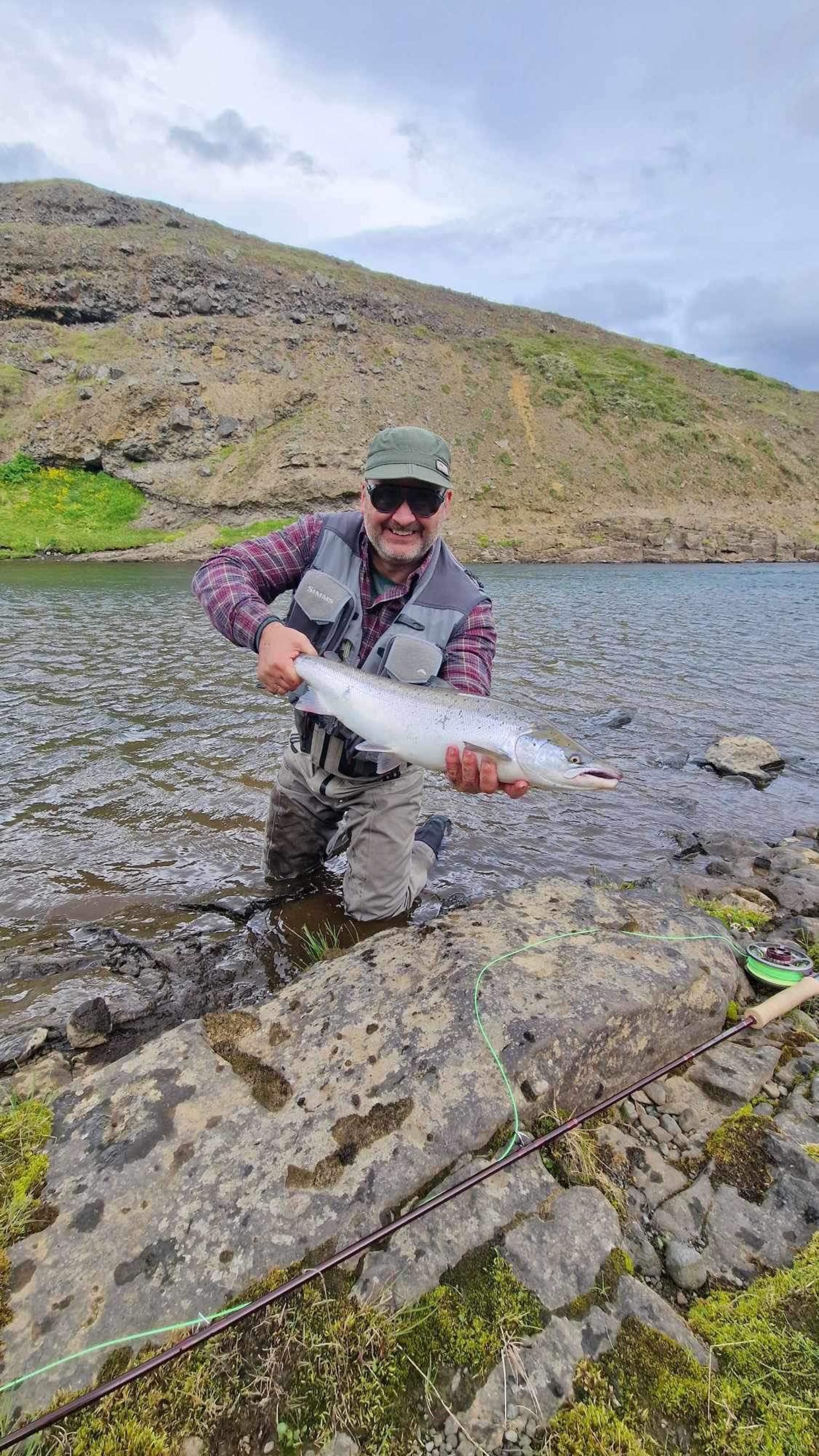Óli Valur Steindórsson a attrapé celui-ci dans la région de Neðri-Valhylur...