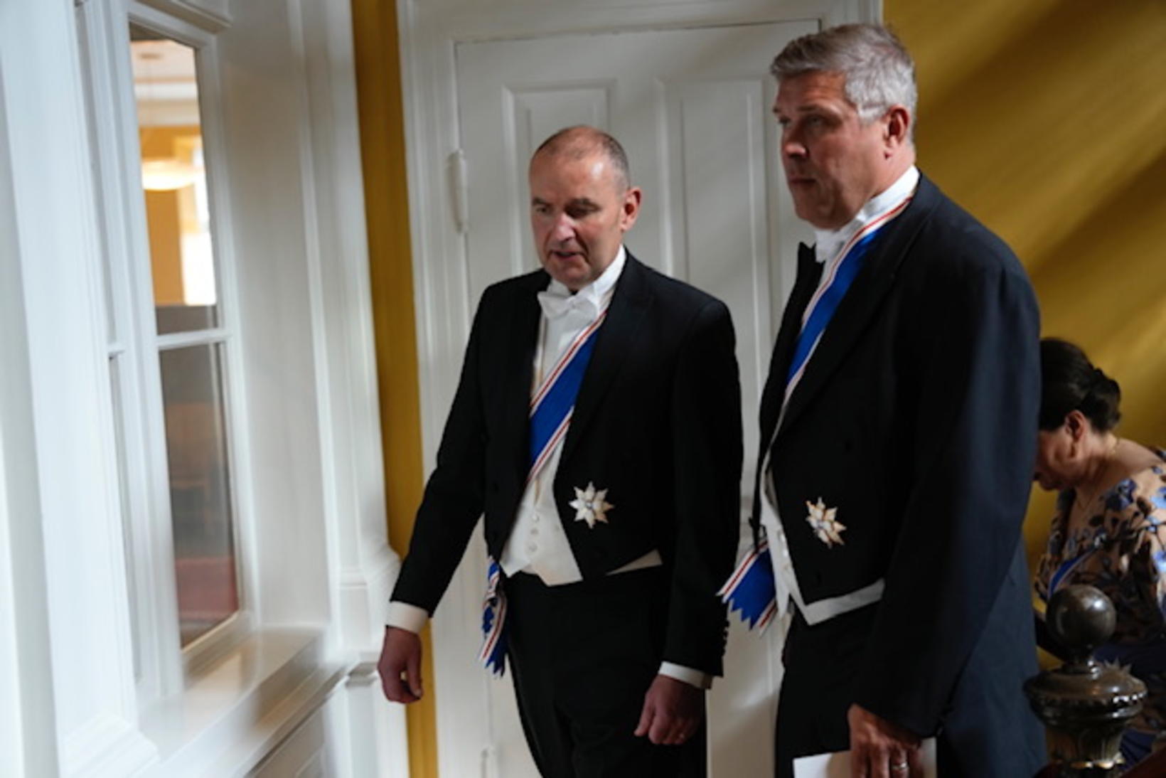 Guðni Th.  Jóhannesson, l'ancien président est ici avec Bjarni...