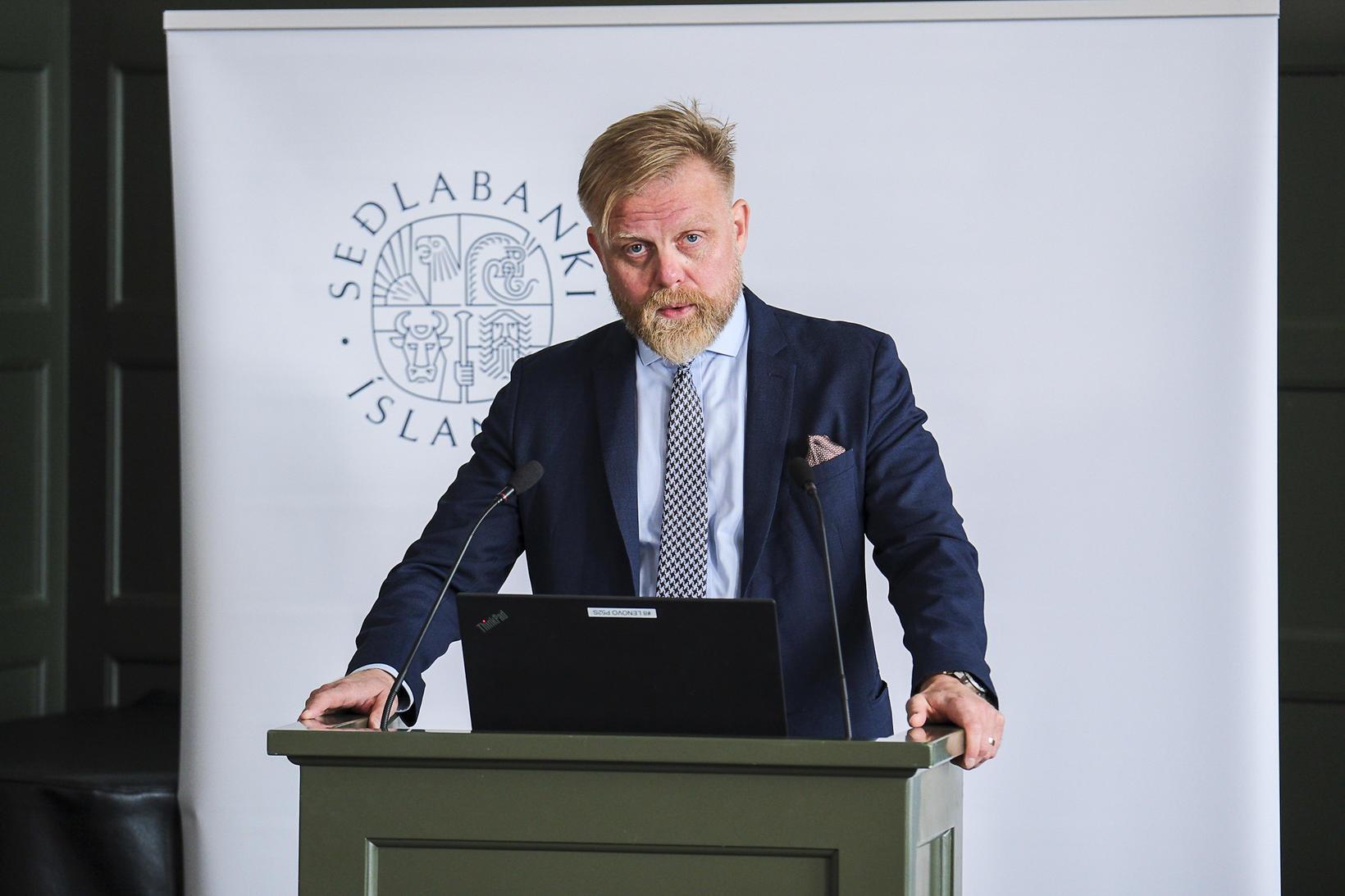 Le gouverneur de la Banque centrale d'Islande, Ásgeir Jónsson.