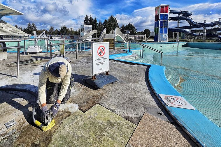Photos : Piscine vide de Laugardalslaug