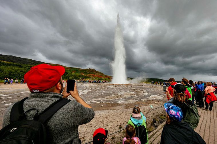 Activité inhabituelle : de nombreux geysers sont plus puissants qu’avant