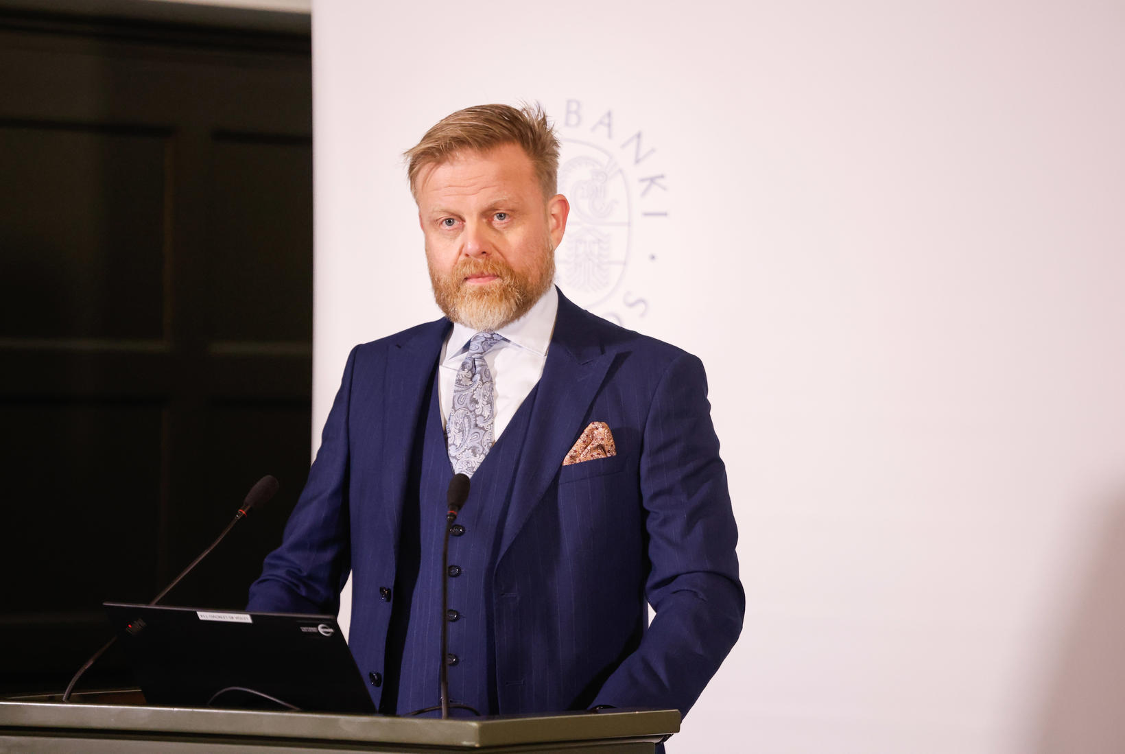 Ásgeir Jónsson, gouverneur de la Banque centrale.