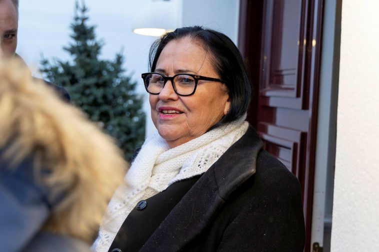 J'espère former un gouvernement avant Noël