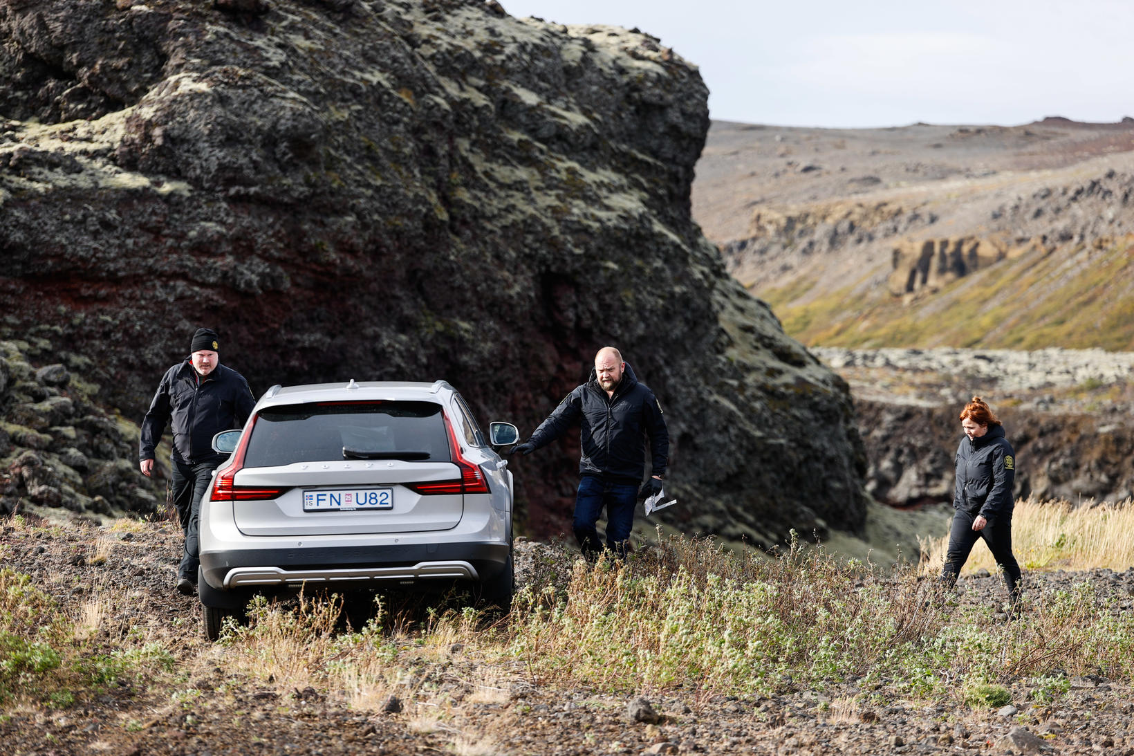 Police travaillant sur les lieux.