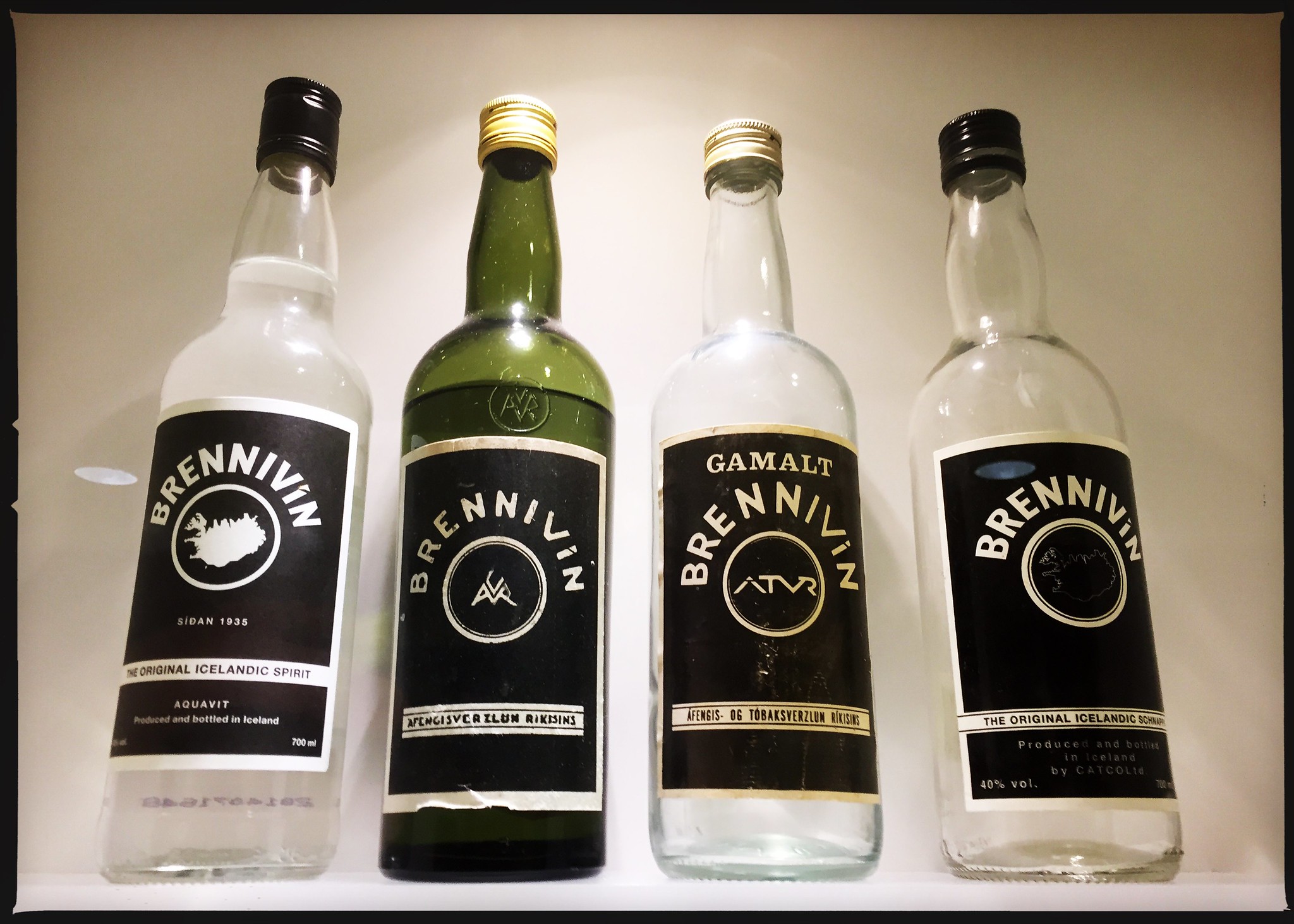Brennivín «Black Death» Schnapps célèbre 90 ans