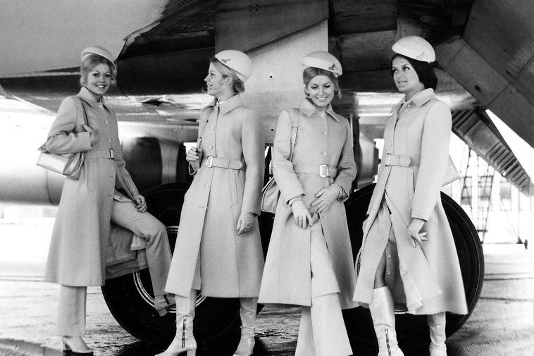 La relation a commencé avec l'enlèvement