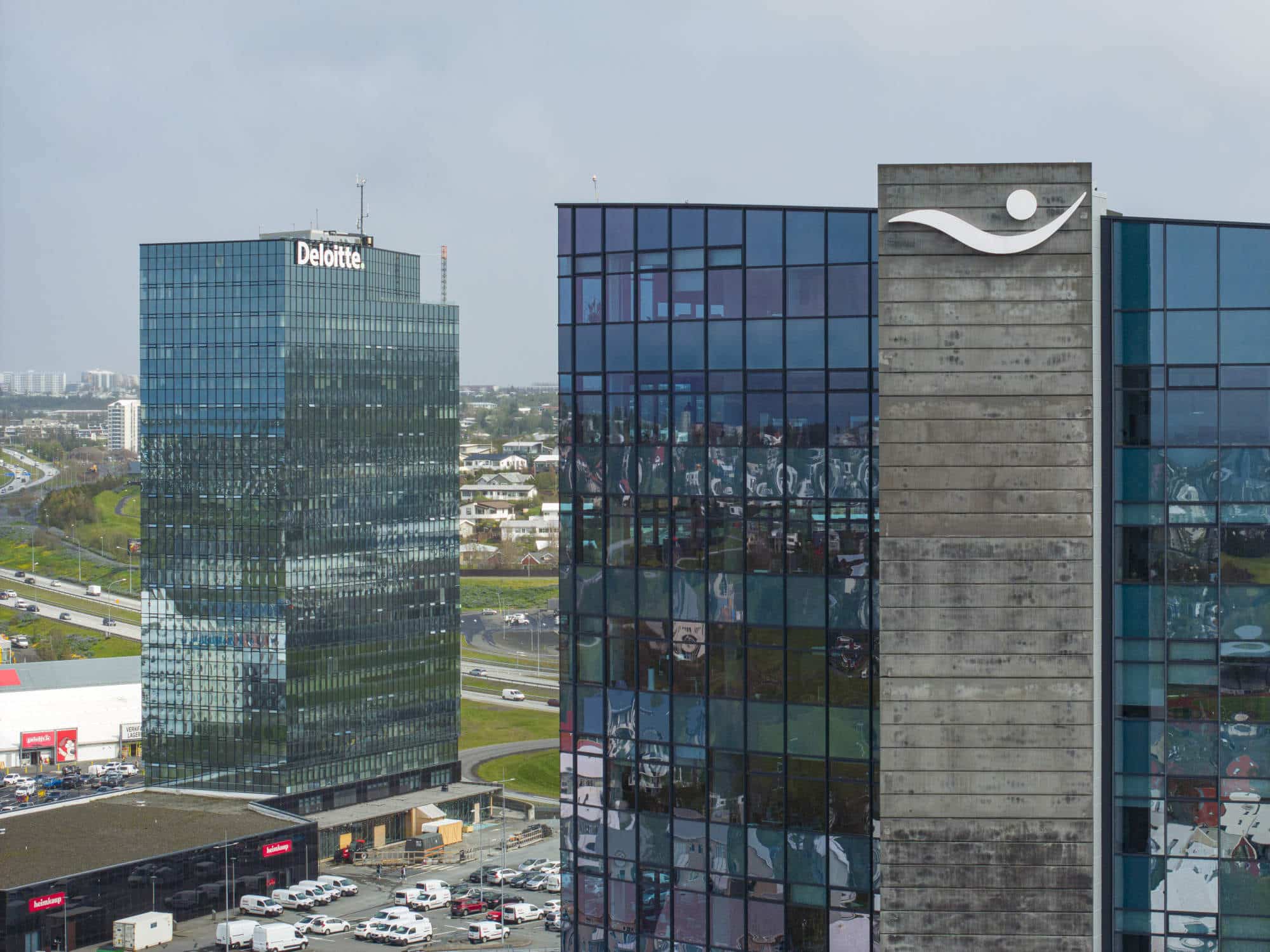 Arion Bank cherche une fusion avec íslandsbanki au milieu du scepticisme