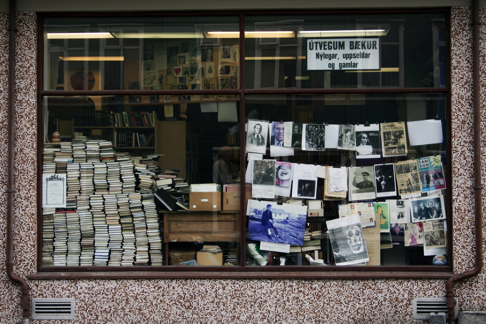 Lire à la hausse, dit le vendeur de livres islandais