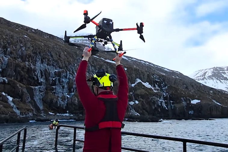 Séquences vidéo et photos de la mission de sauvetage
