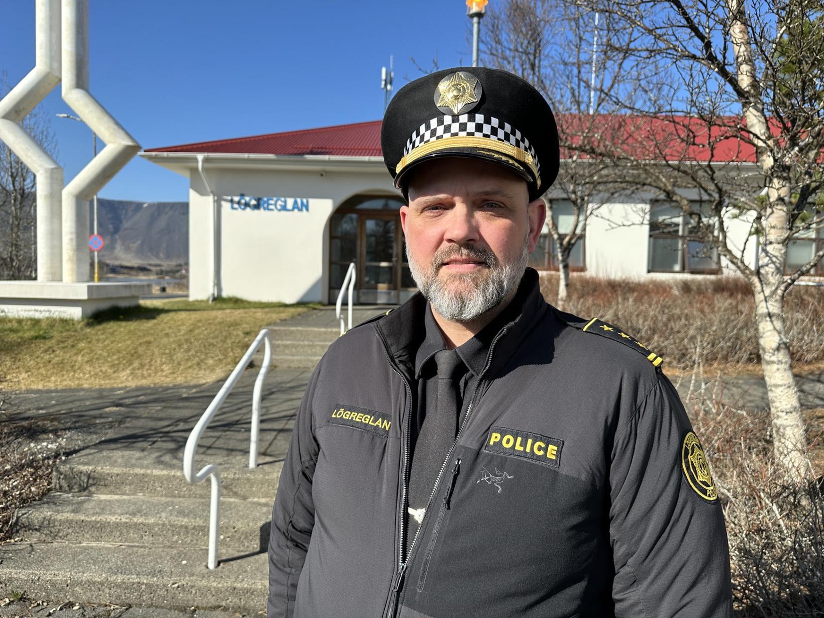Jón Gunnar þórhallsson, chef de police pour le sud de l'Islande.