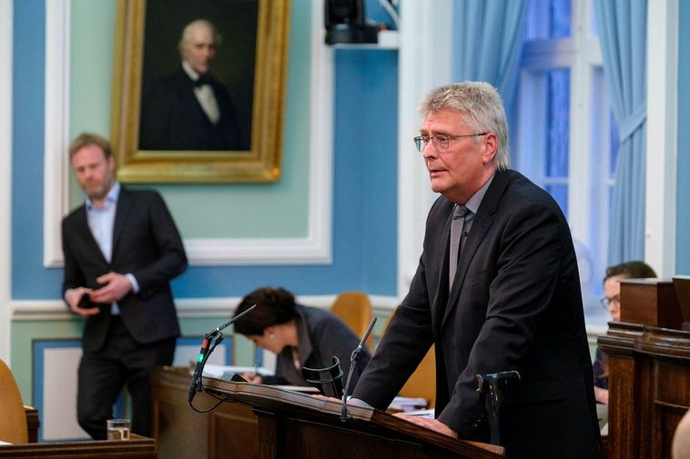 Nouveau ministre de l'Éducation et des affaires pour enfants nommés