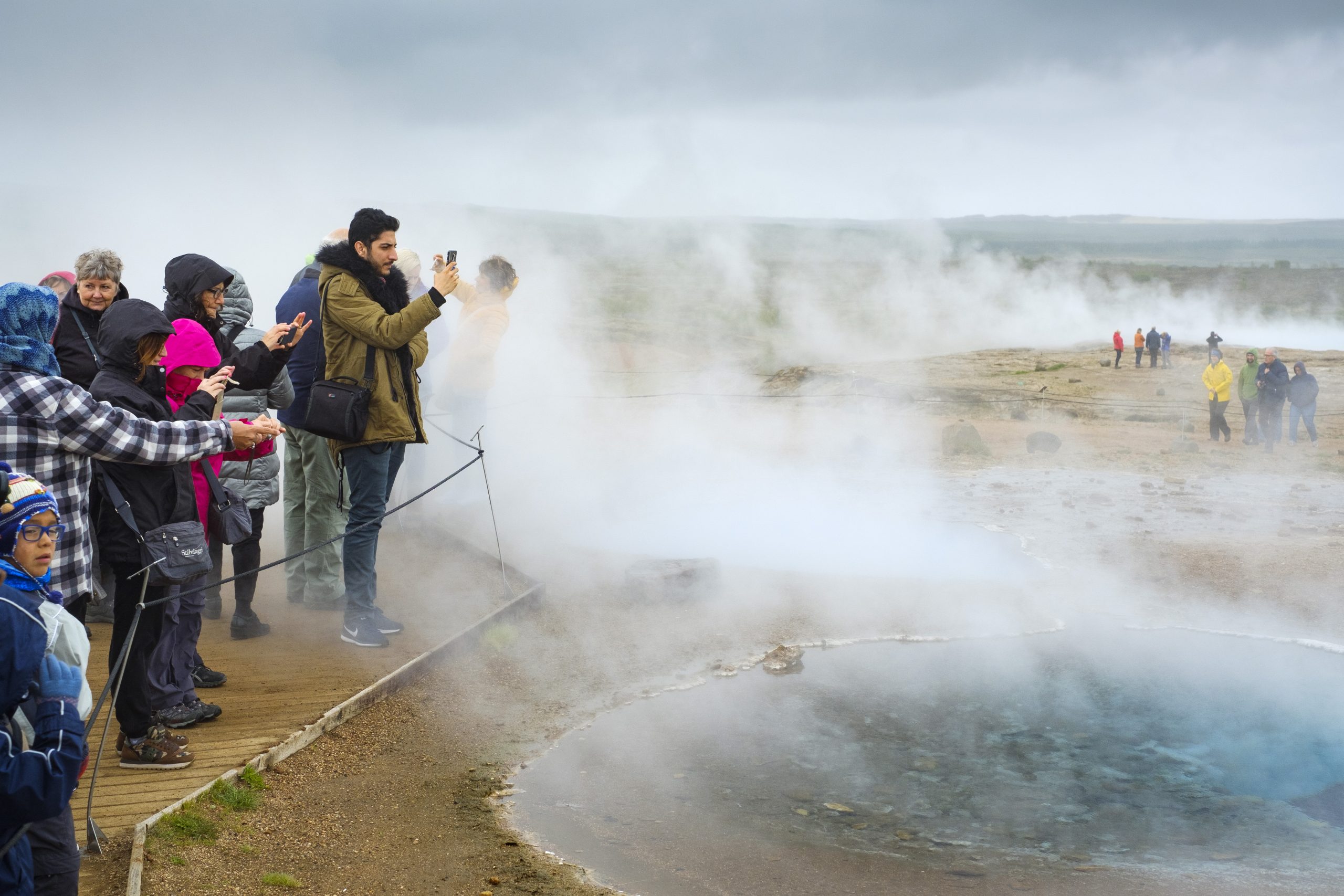 Pickpockets cible les touristes dans les principales attractions de l'Islande du Sud