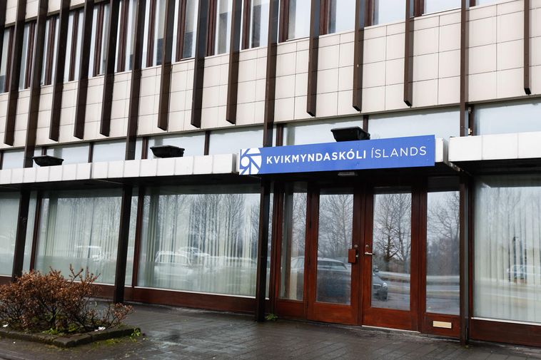 L'école de cinéma islandaise: le personnel n'obtient pas de salaire, mais a payé la facture électrique