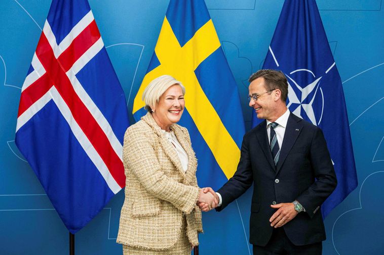 «L'Islande a toujours voulu être un ami de tout le monde», explique le président Tómasdóttir