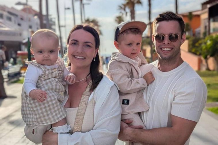 Acheté un camping-car et prévoit de voyager en Islande cet été