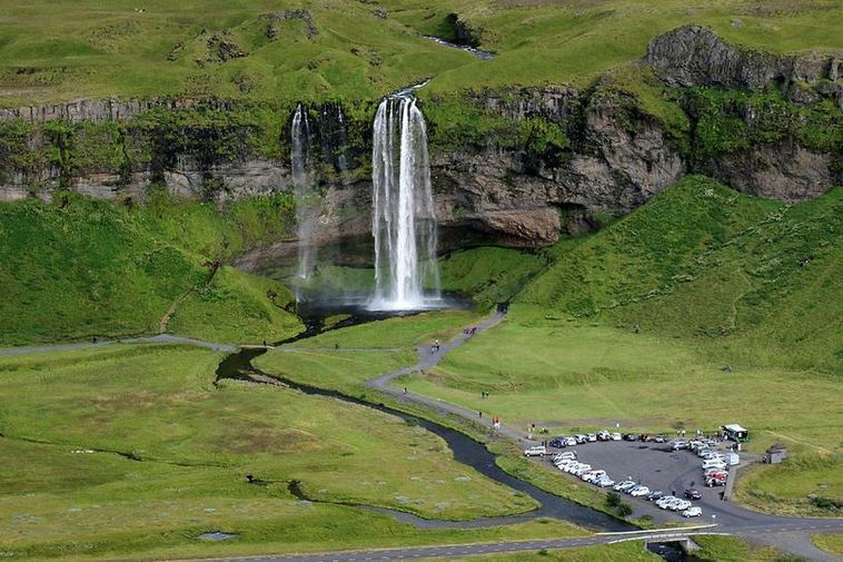 Plans pour les maisons d'été près de Seljalandsfoss