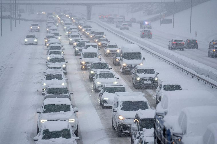 Ralentissement du trafic et retards dans la région de la capitale