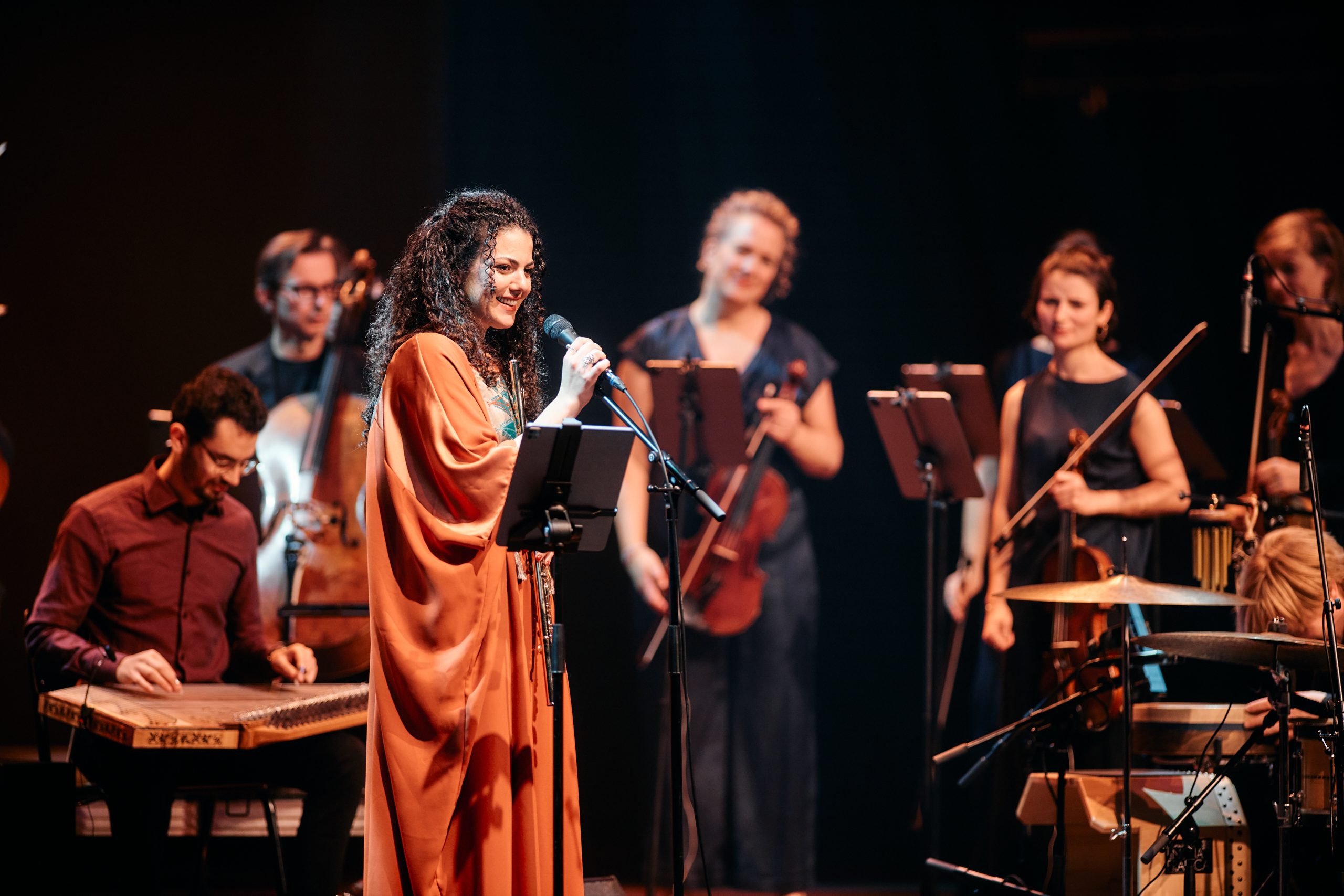 Nai Barghouti sur le développement d'une technique vocale, l'entêtement et la vulnérabilité de la performance