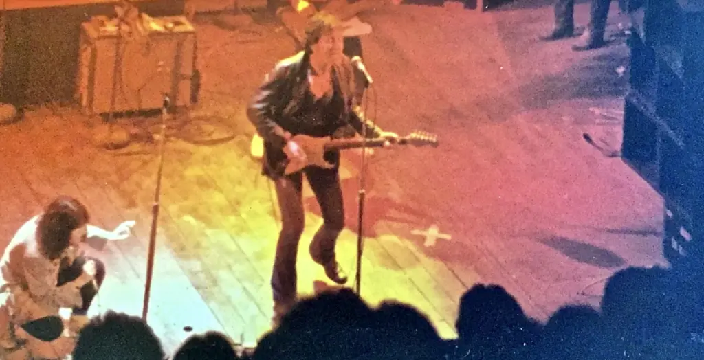 Revisiter les chevaux de Patti Smith 50 ans plus tard, en prévision de son concert du 31 mai à Reykjavík – The Reykjavík Grapevine