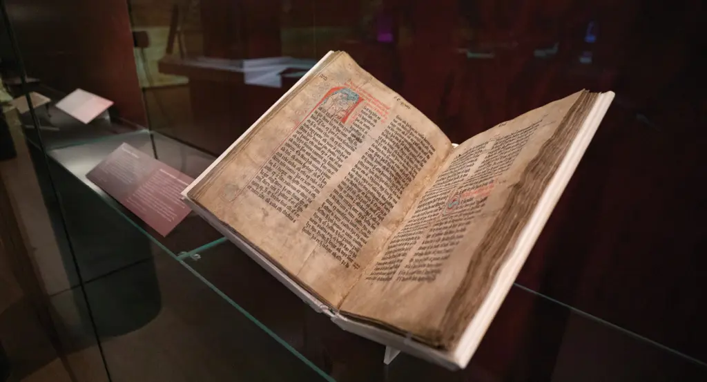 Avant les sagas : le texte le plus ancien d'Islande survivant – The Reykjavík Grapevine