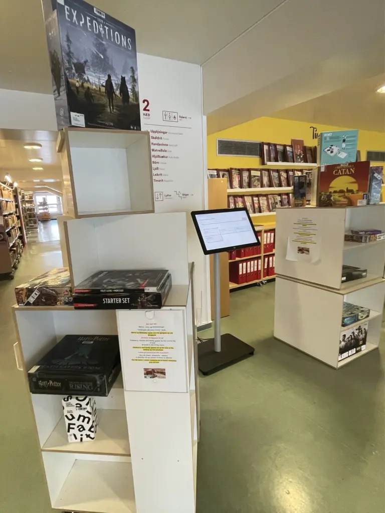Le troisième espace : notre bibliothèque propose des jeux de société – The Reykjavík Grapevine