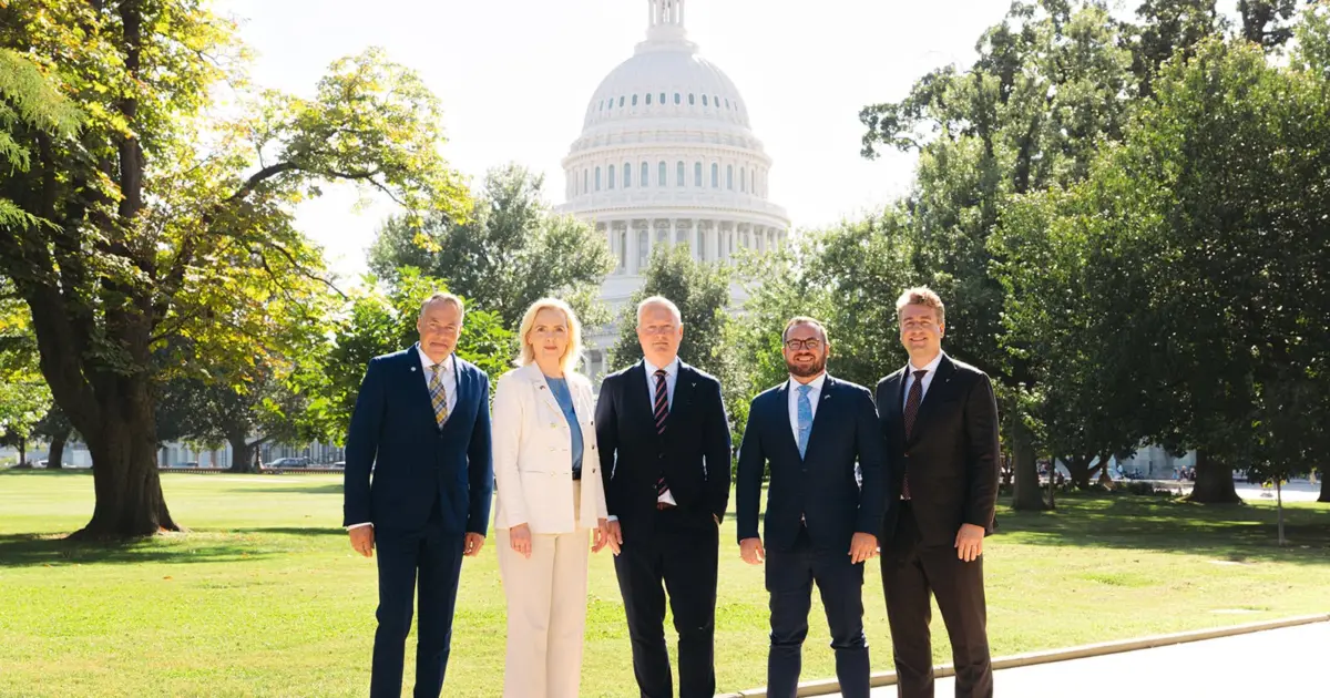 Une entreprise américaine paie 2,2 millions d'ISK pour le lobbying d'un député du Parti de l'indépendance à Washington, soulevant des problèmes de financement politique – The Reykjavík Grapevine