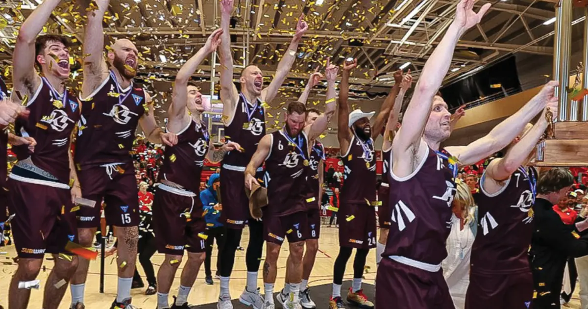 Comment choisir une équipe islandaise de basket-ball – The Reykjavík Grapevine